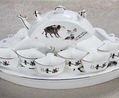 骨質(zhì)瓷網(wǎng):無(wú)鉛骨質(zhì)瓷,用起來(lái)更健康哦